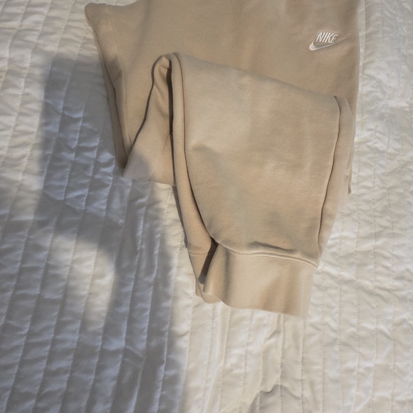 Nike Womens XXL Tan Sweatpants - Picture 2 of 7